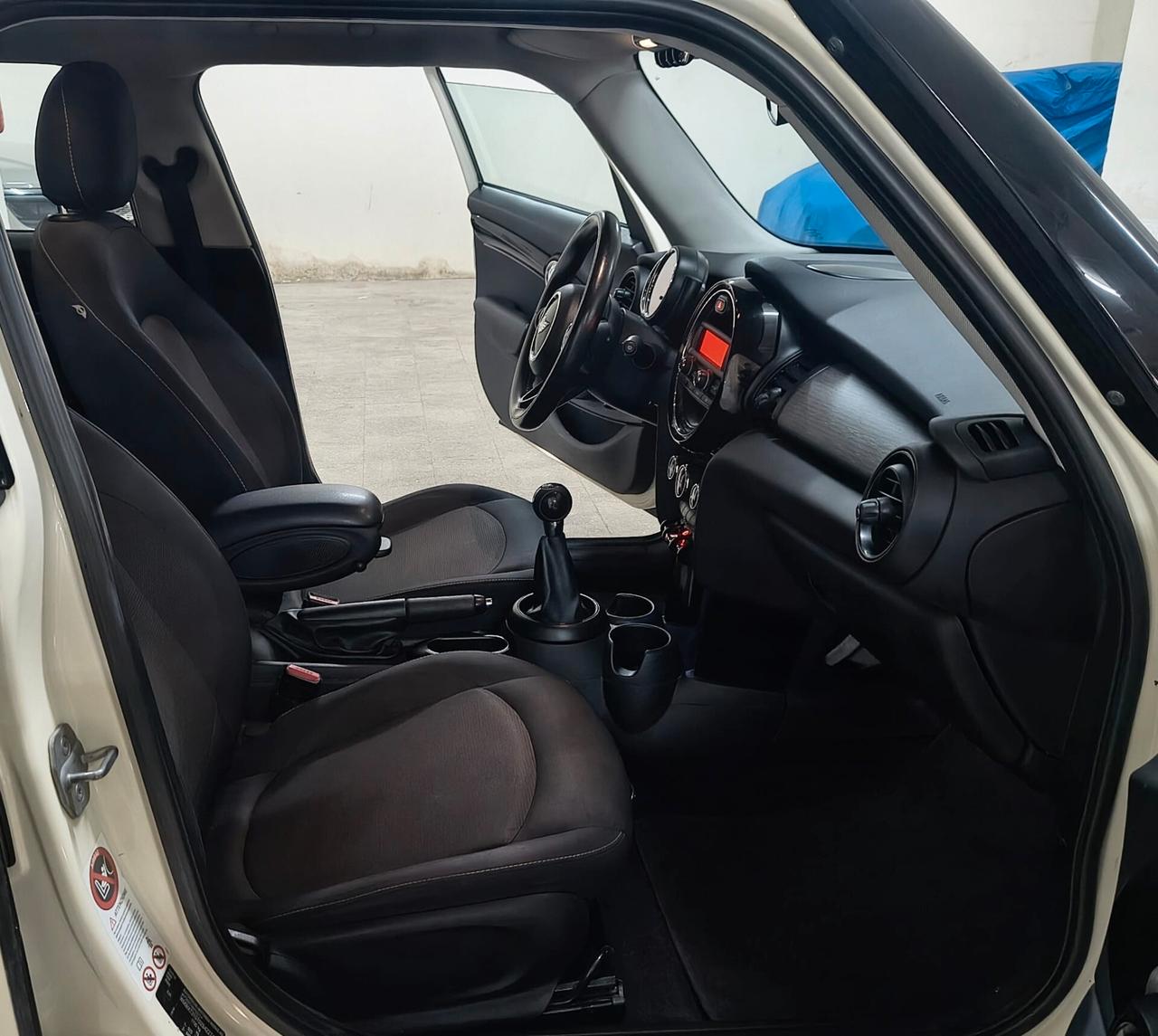 Mini 1.5 Cooper D - KM120000