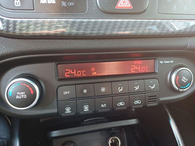 Kia Carens 1.7 crdi 115cv 7 POSTI GARANZIA-1°PROP