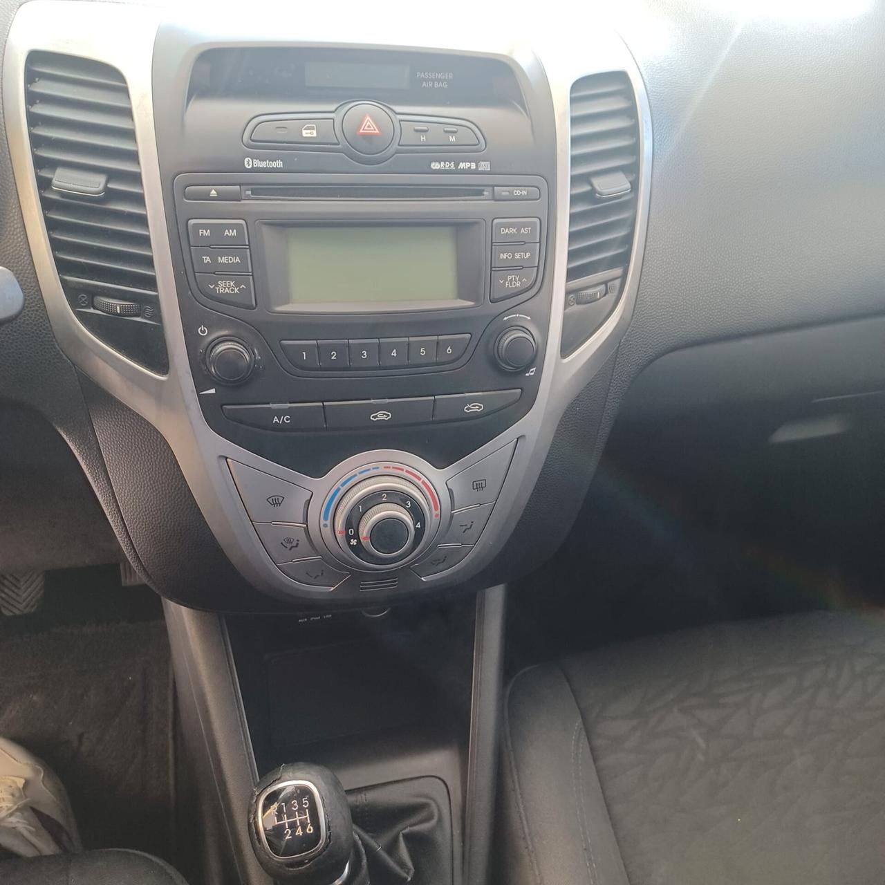 SEMBRA NUOVA 133.188 KM HYUNDAI IX20 1.4 TDI