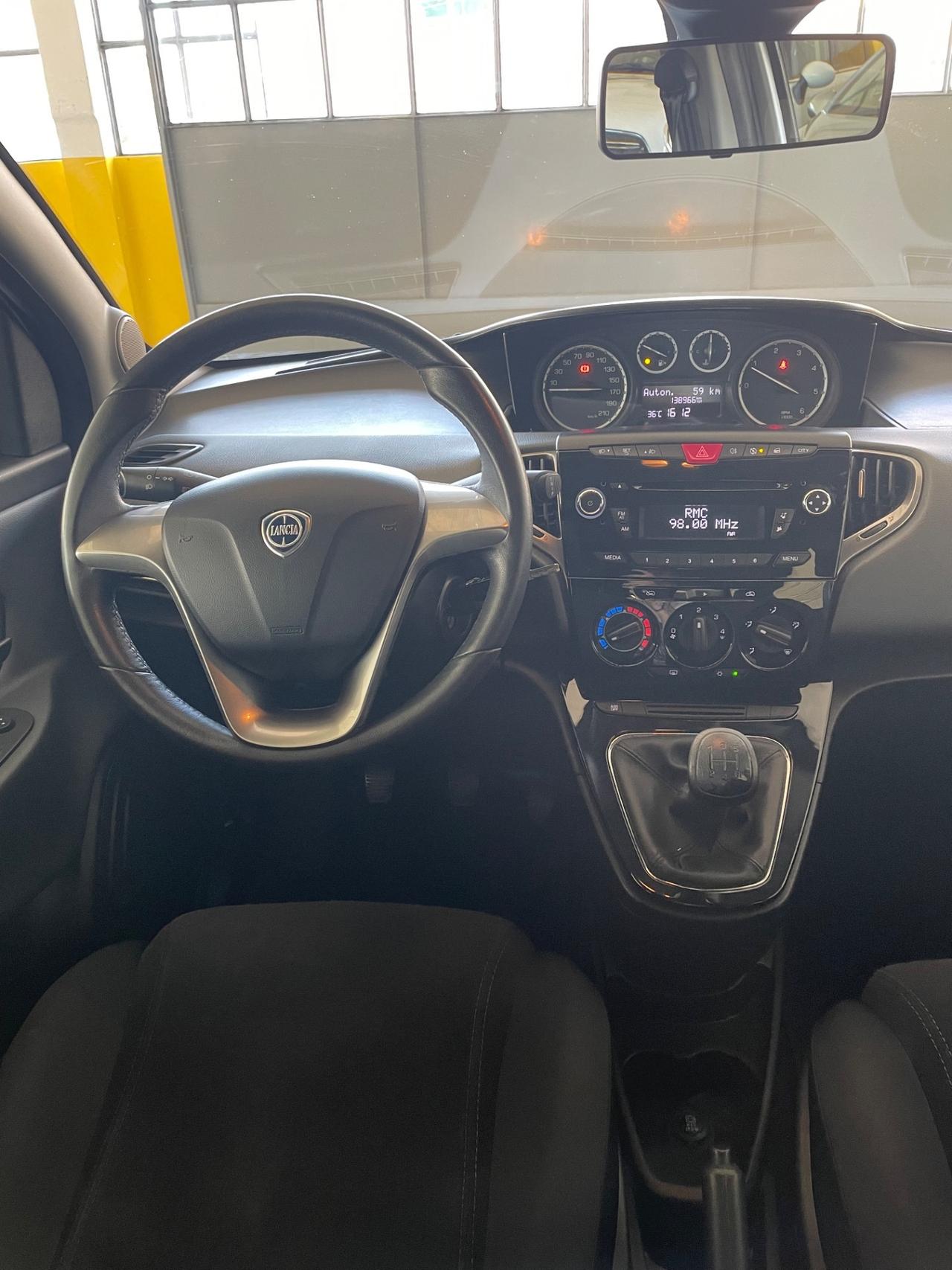 Lancia Ypsilon 1.3 MJT 16V 95 CV