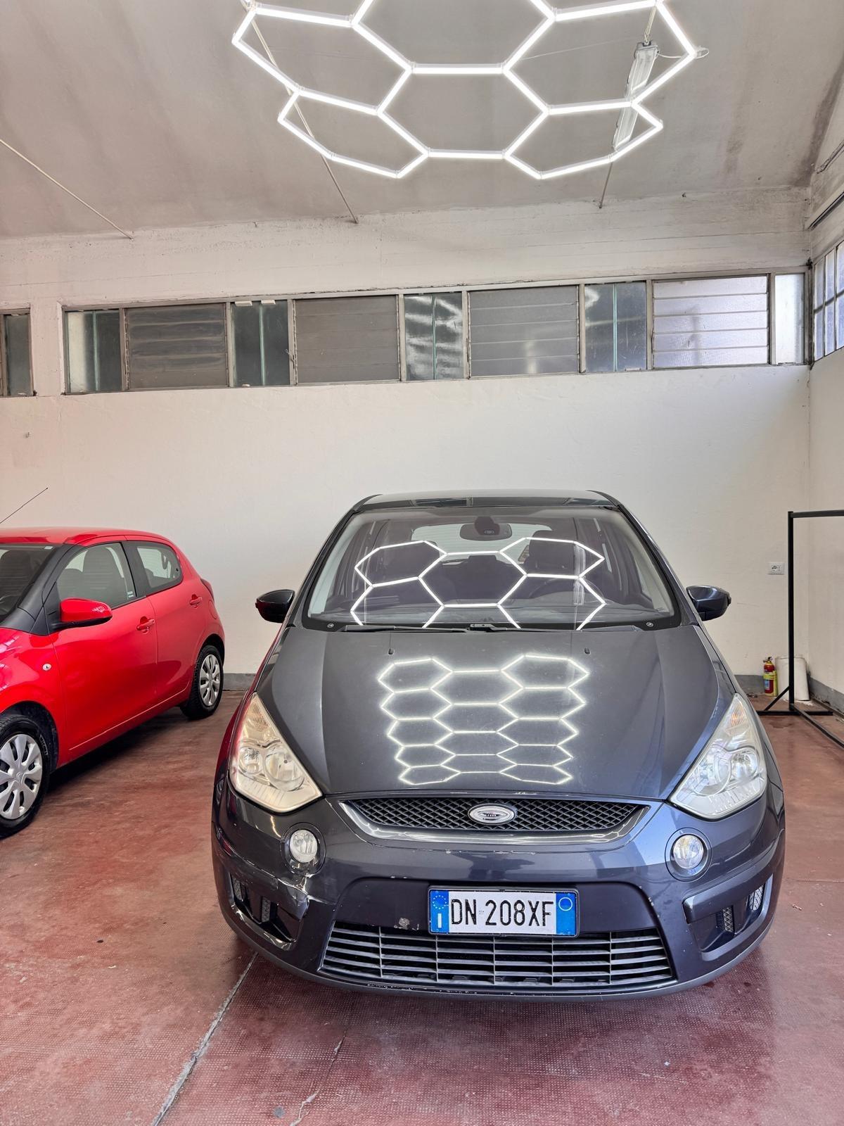 Ford S-Max 2.0