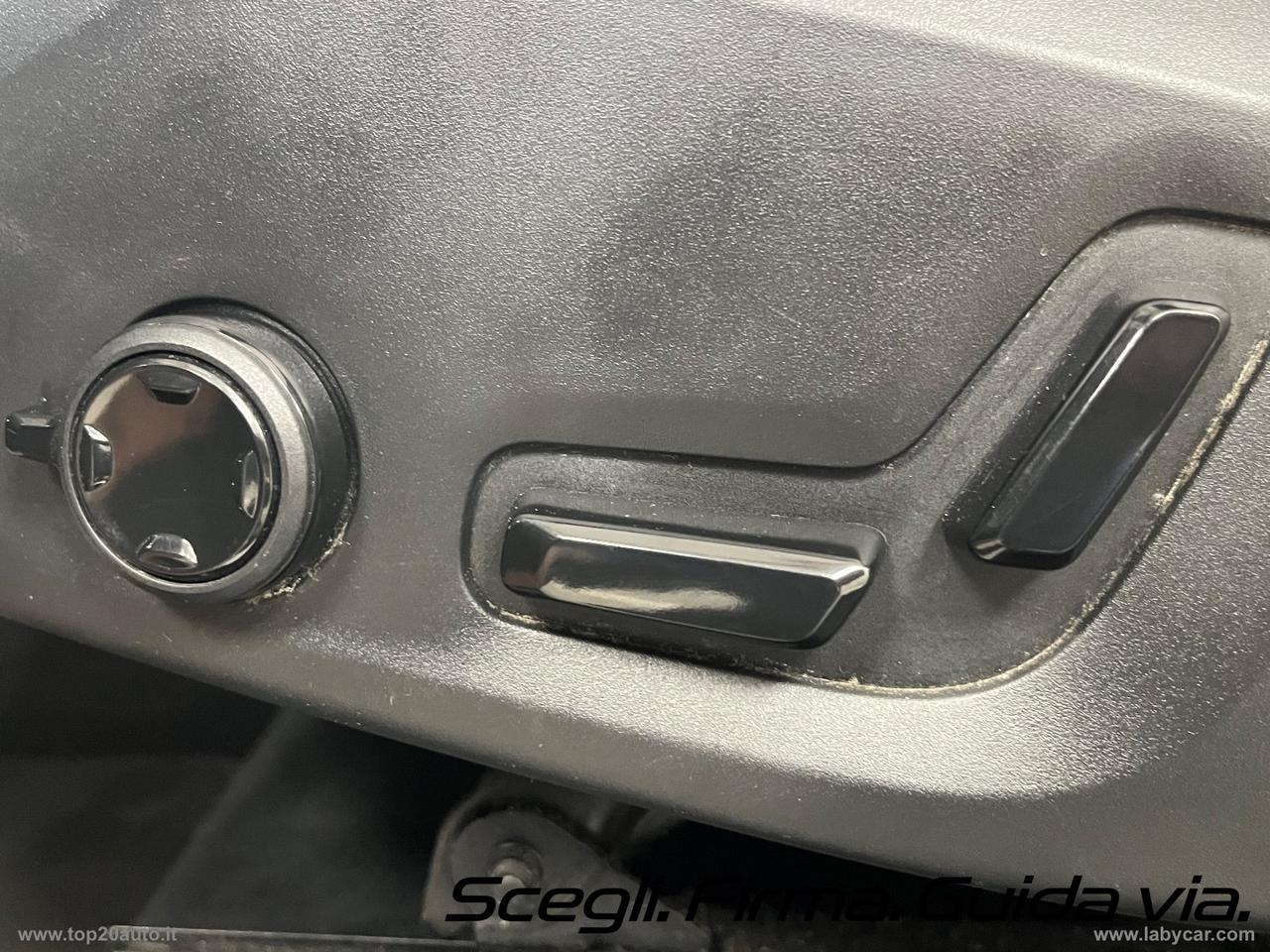 VOLVO XC90 D5 AWD Geartronic Inscription|TOTAL BLACK|PELLE TOTALE