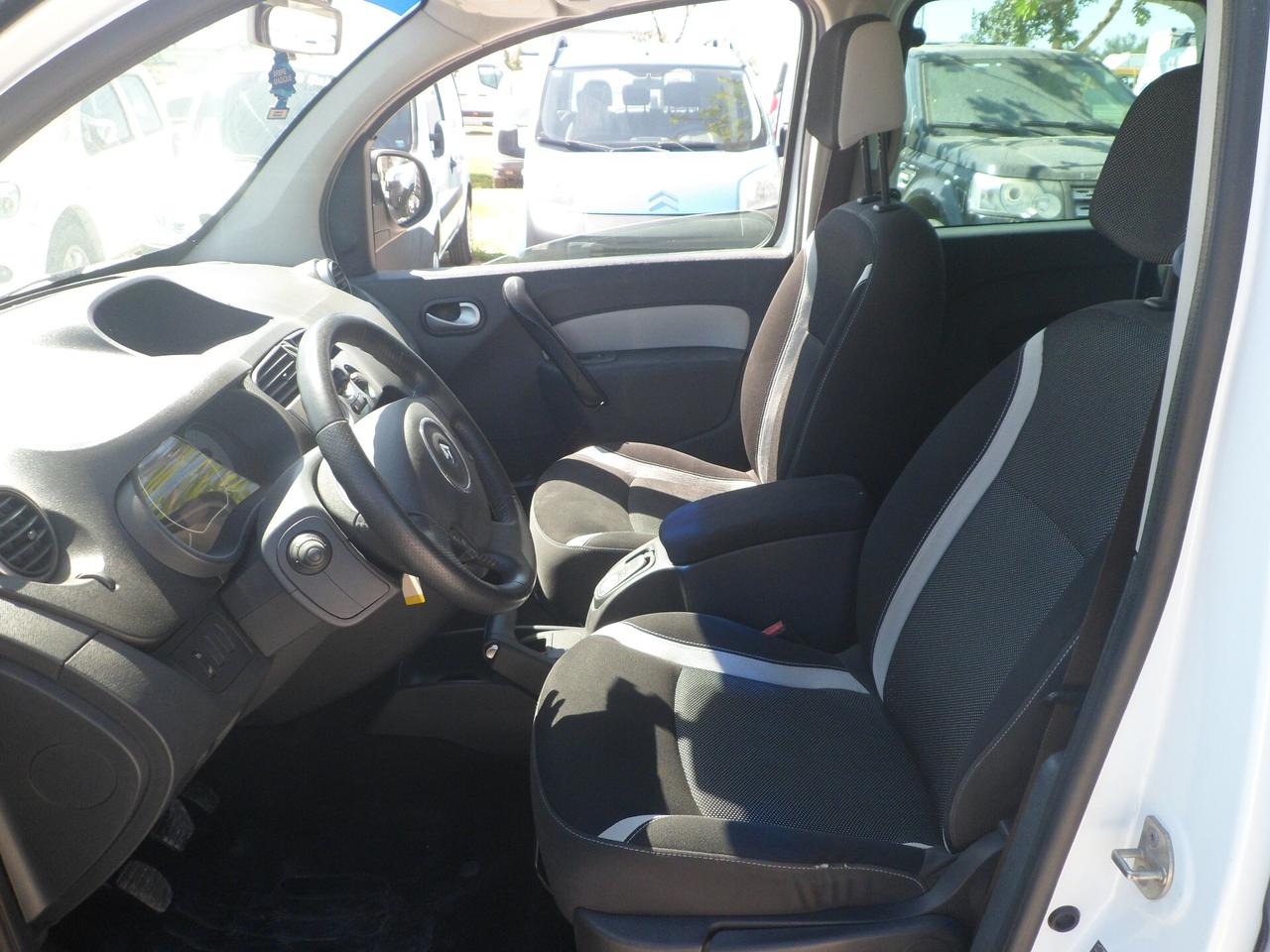 Renault Kangoo 5 posti autocarro