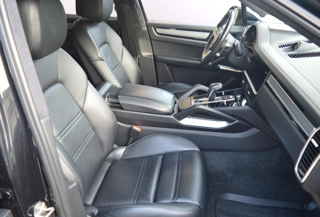 Porsche Cayenne 4.0 V8 Turbo