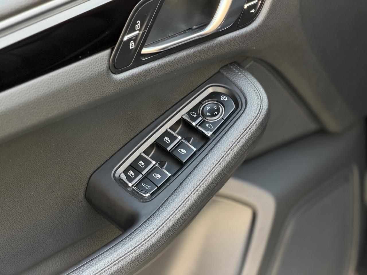 Porsche Macan S 3.0 V6 354 Cv TETTO SCARICHI PASM