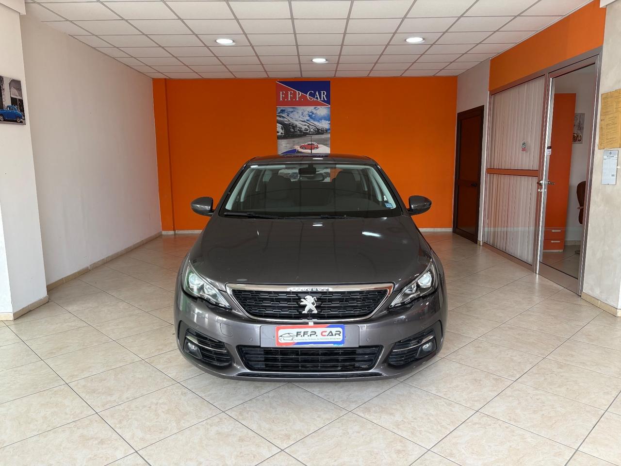Peugeot 308 BlueHDi 1.6 120 SW Allure cambio automatico permute finanziamenti
