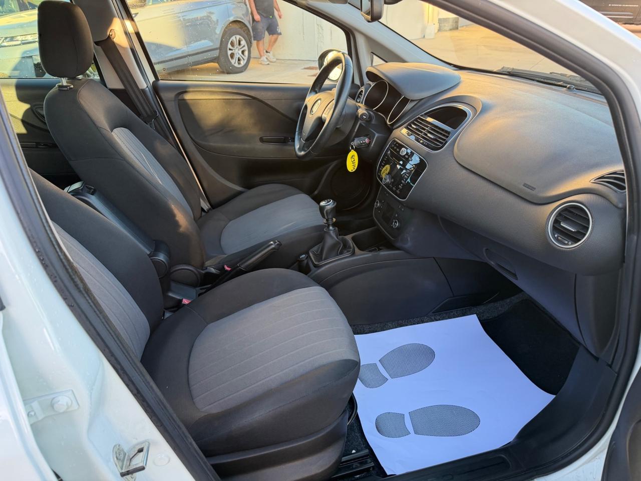 Fiat Punto 1.2 8V 5 porte Street 63 Mila Km 2017