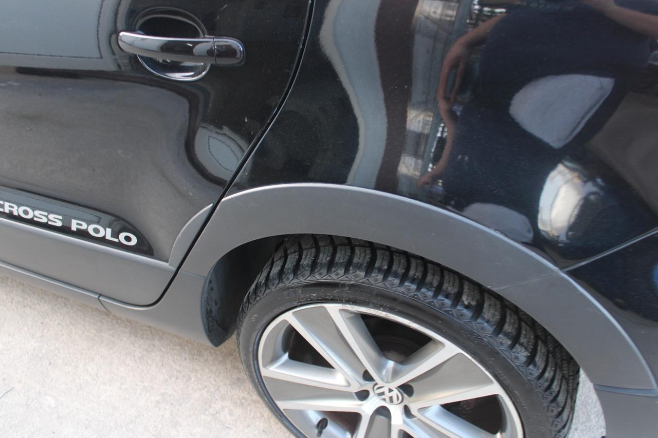 Volkswagen Polo cross 1.6 TDI 90CV DPF DSG 5 porte Highline
