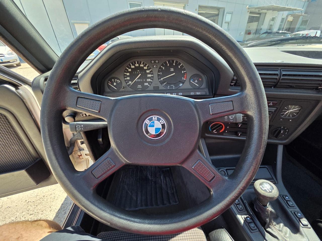 Bmw 320I CABRIO E30 -ASI\CRS-