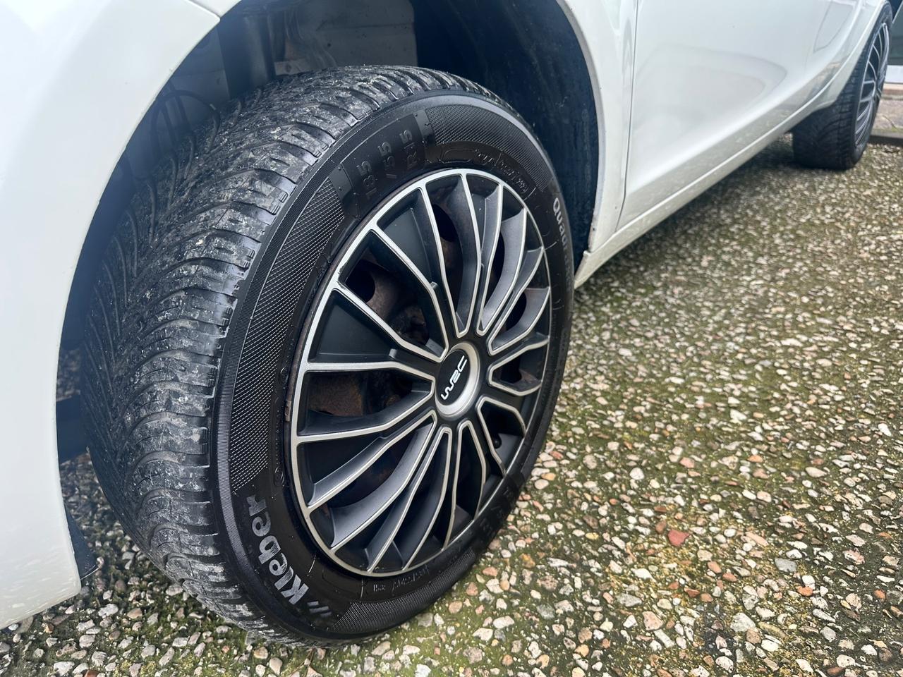 Lancia Ypsilon 0.9 TwinAir 85 CV 5 porte Metano Ecochic Gold