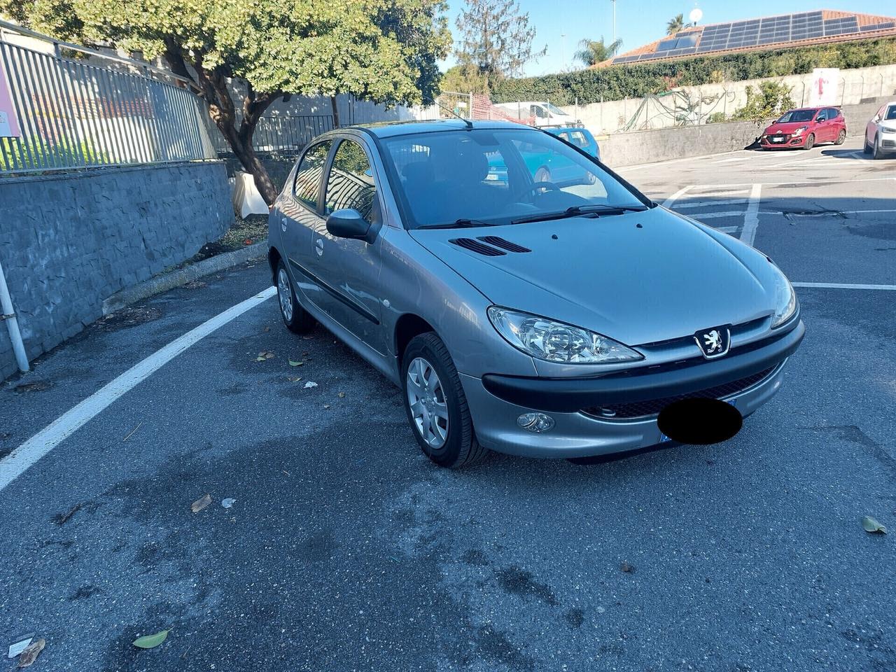 Peugeot 206 benzina come nuova