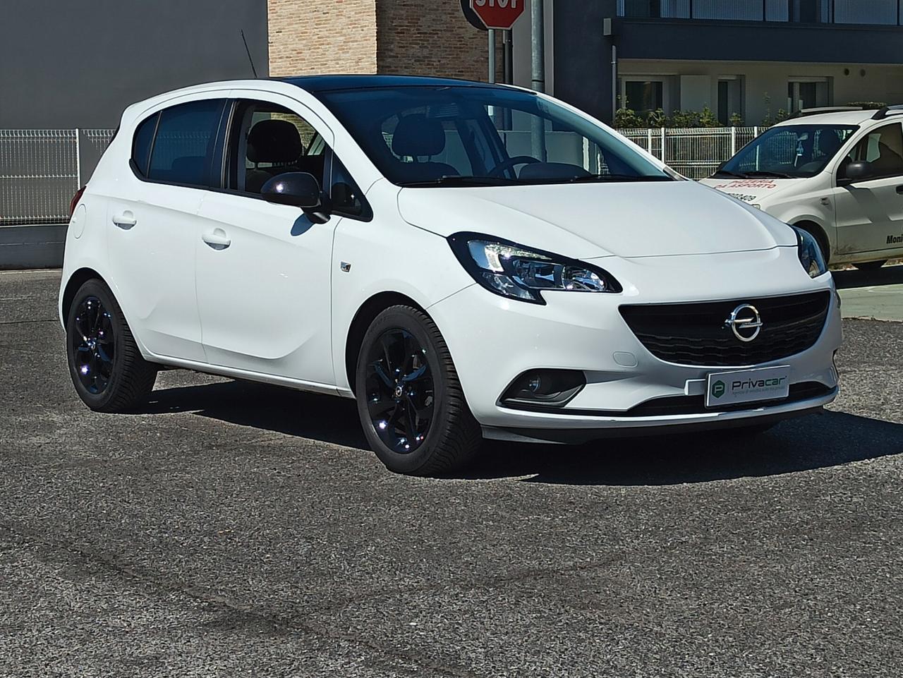 Opel Corsa 1.4 90CV GPL Tech 5 porte Black Edition