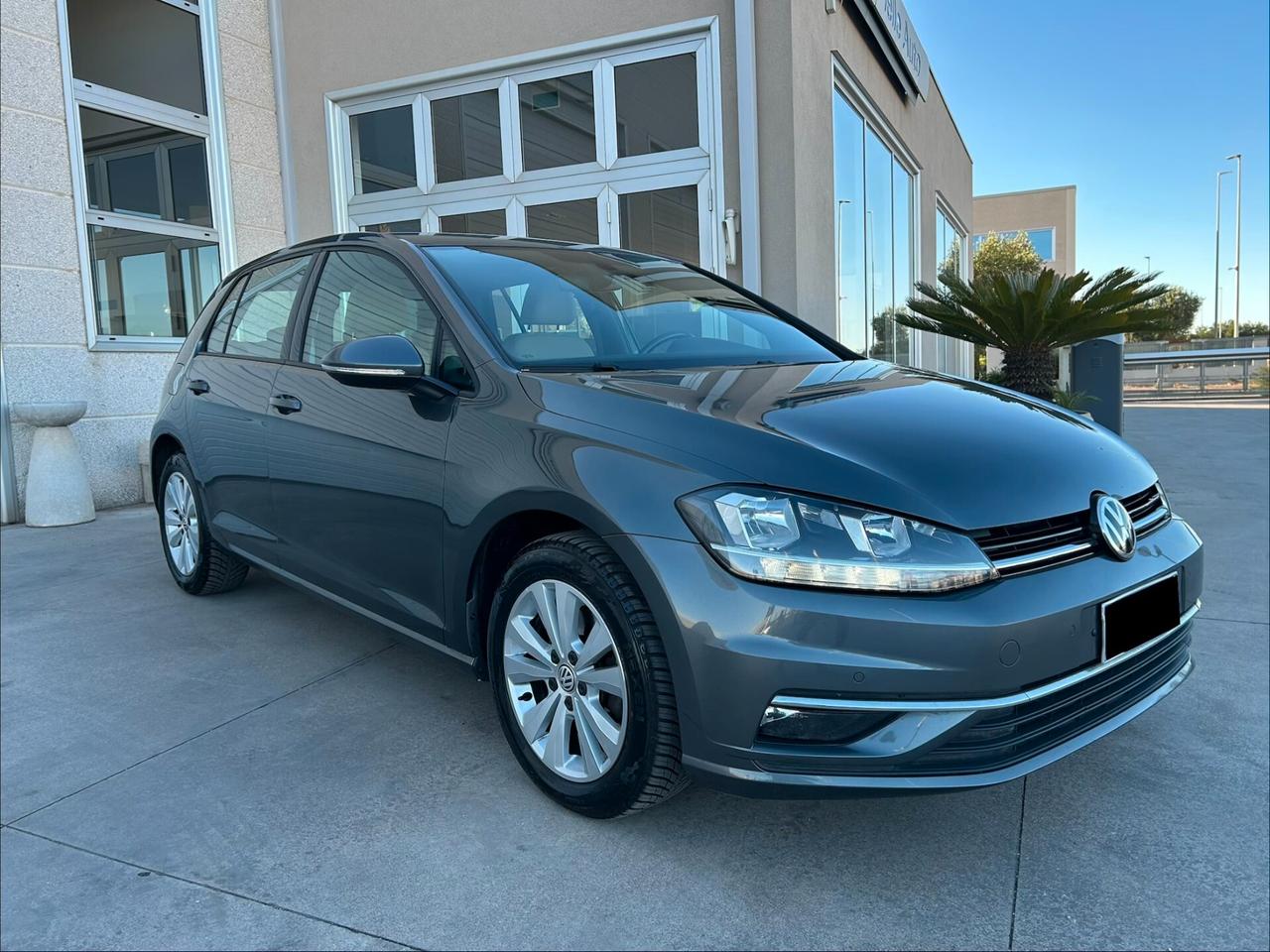 Volkswagen Golf 1.6 TDI 115 CV 5p. Business BlueMotion Technology