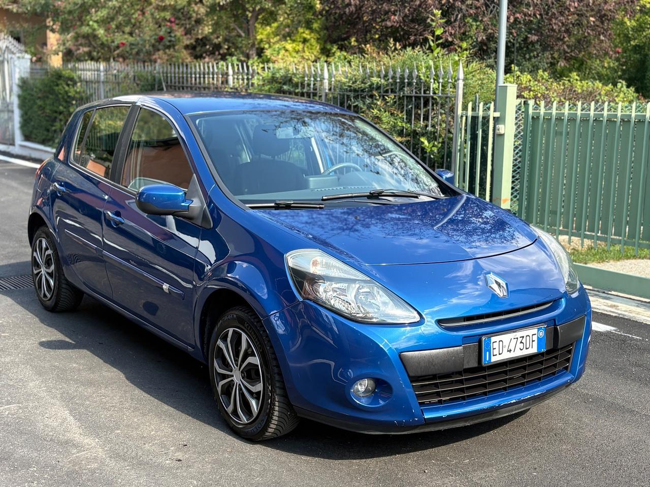 Renault Clio 1.2 16V 5 porte Luxe NEOPATENTATI