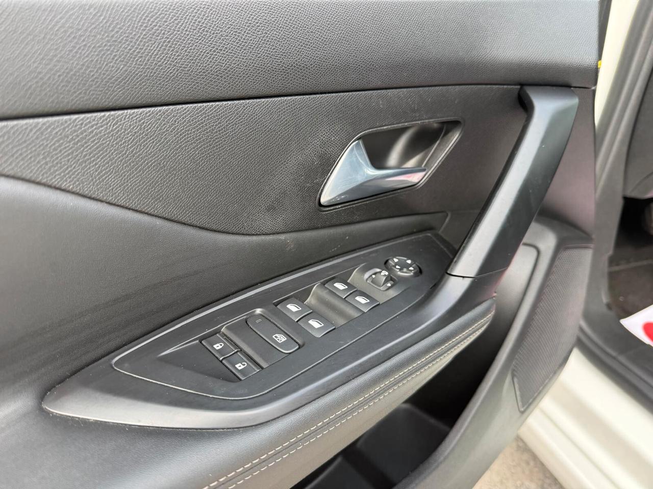 Peugeot 308 BlueHDi 130 S&S EAT8 SW Allure Pack Full Optional