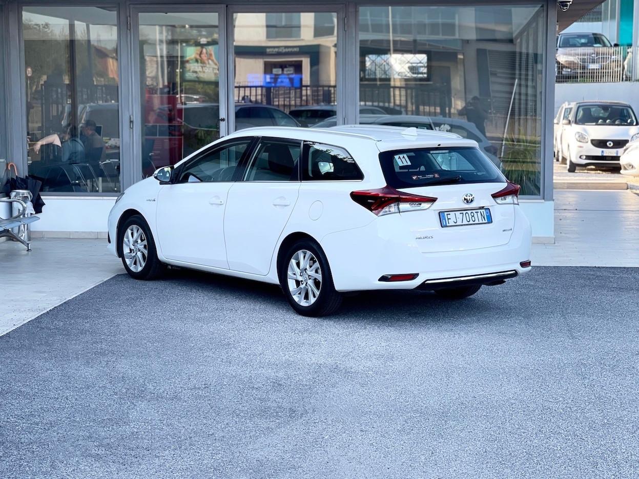 Toyota Auris 1.8 Hybrid 99CV E6 Automatica - 2017