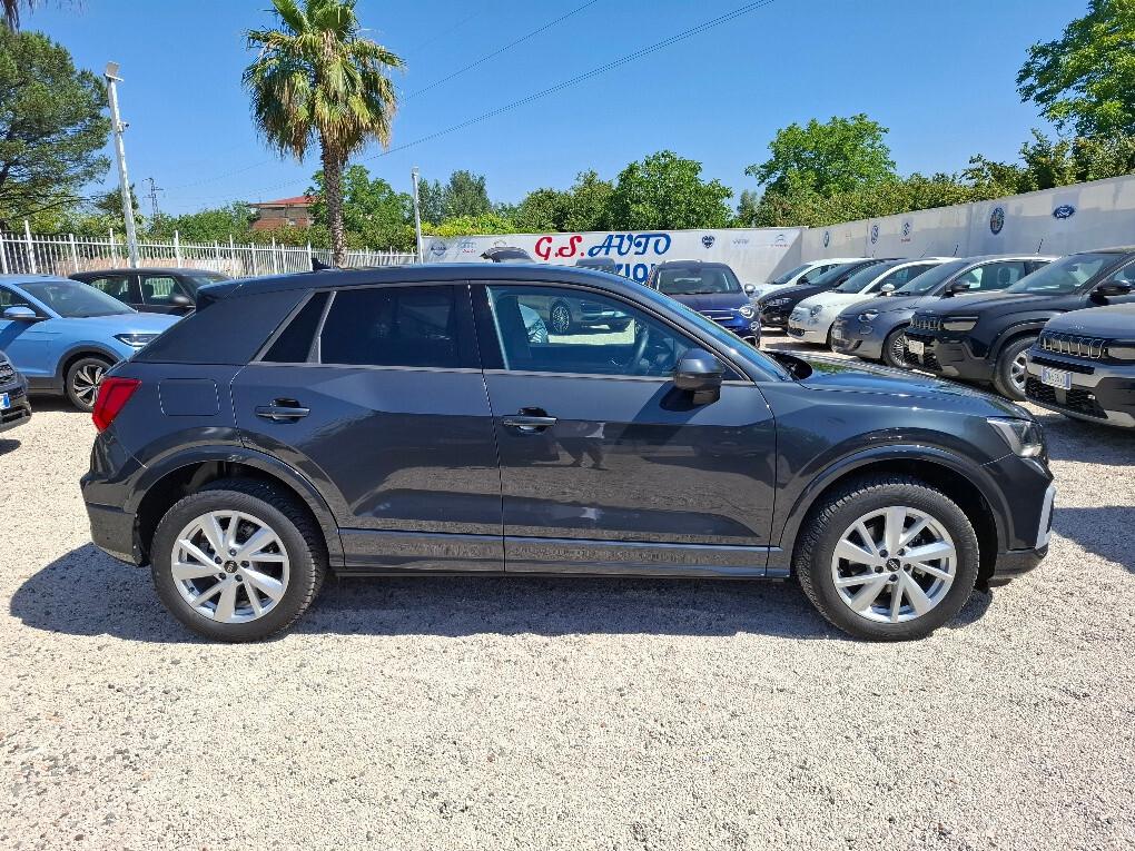 Audi Q2 35 TFSI S tronic Business Advanced