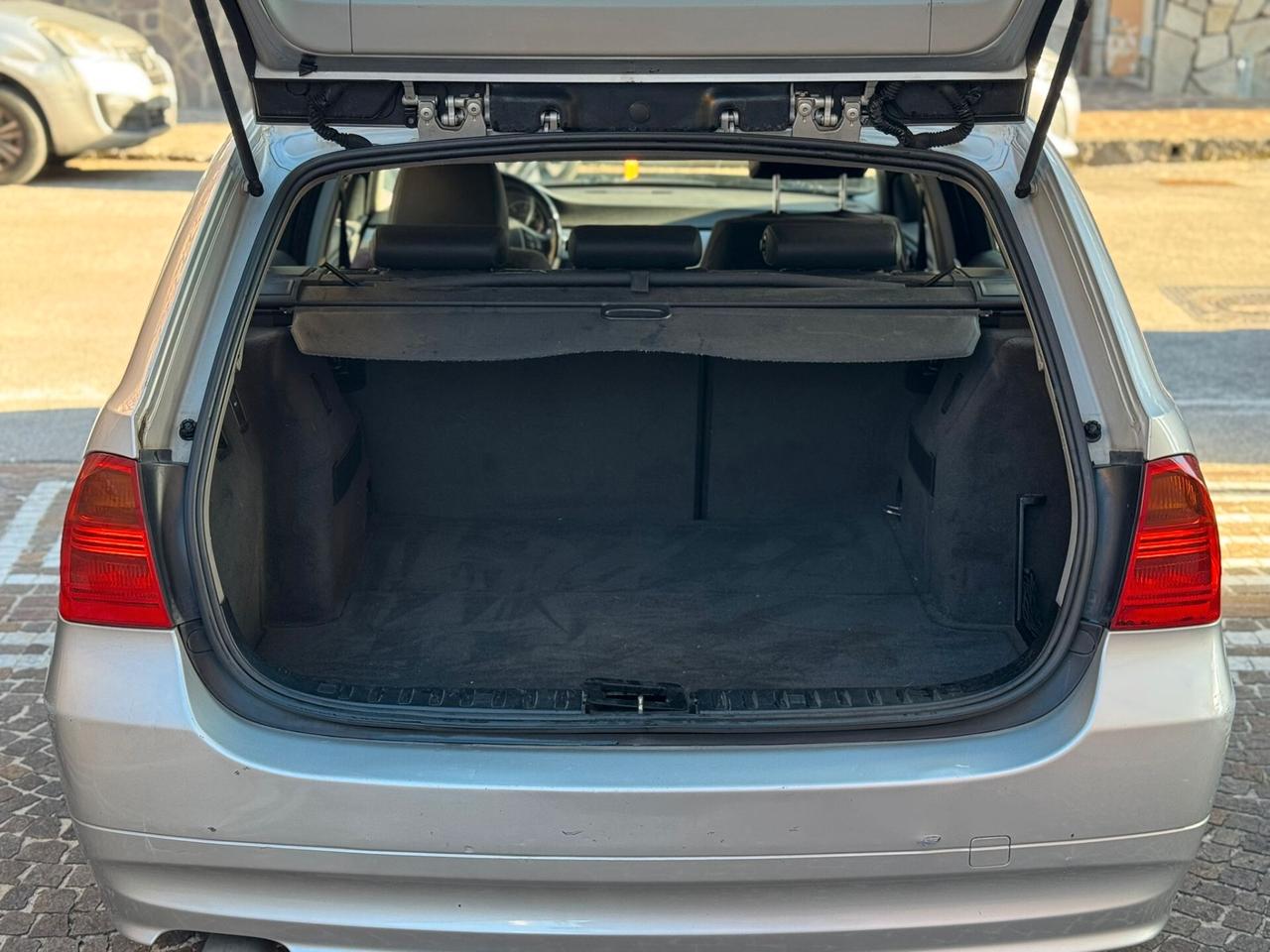 Bmw 320 320d cat Touring Futura