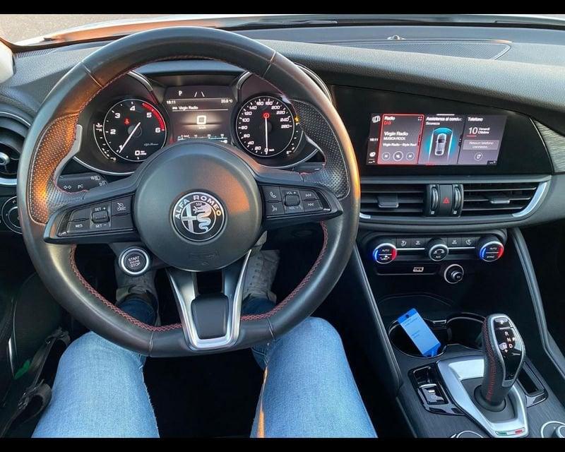 Alfa Romeo Giulia 2020 2.2 t Rosso Edizione 160cv auto