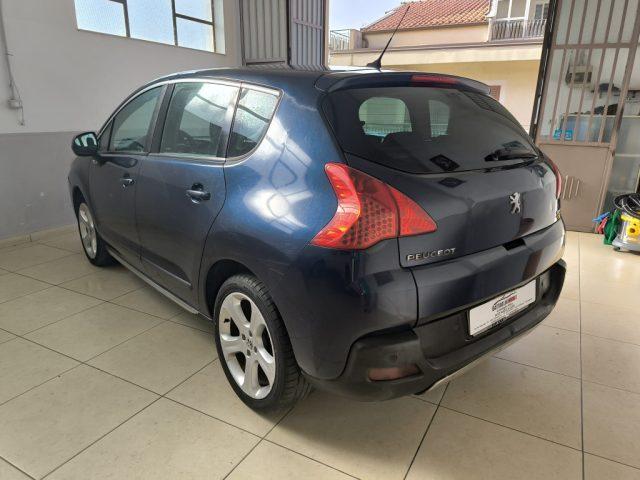 PEUGEOT 3008 1.6 HDi 112CV Tecno