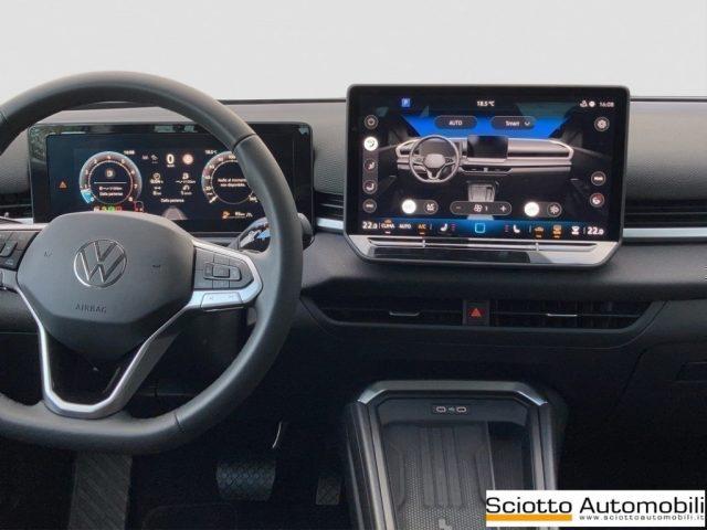 VOLKSWAGEN T-Roc 1.5 TSI ACT Life