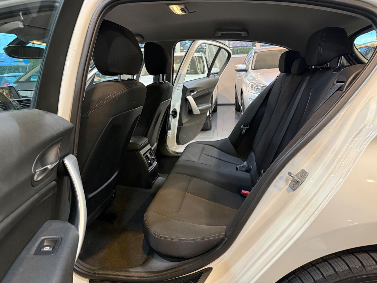 Bmw 118 118d 5p Sport UNICO PROPRIETARIO !