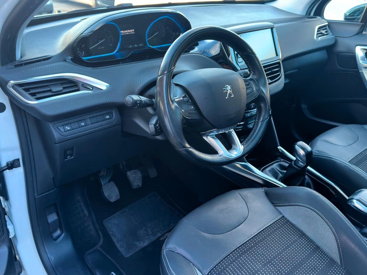 Peugeot 2008 1.6 e-HDi 92 CV Stop&Start Allure
