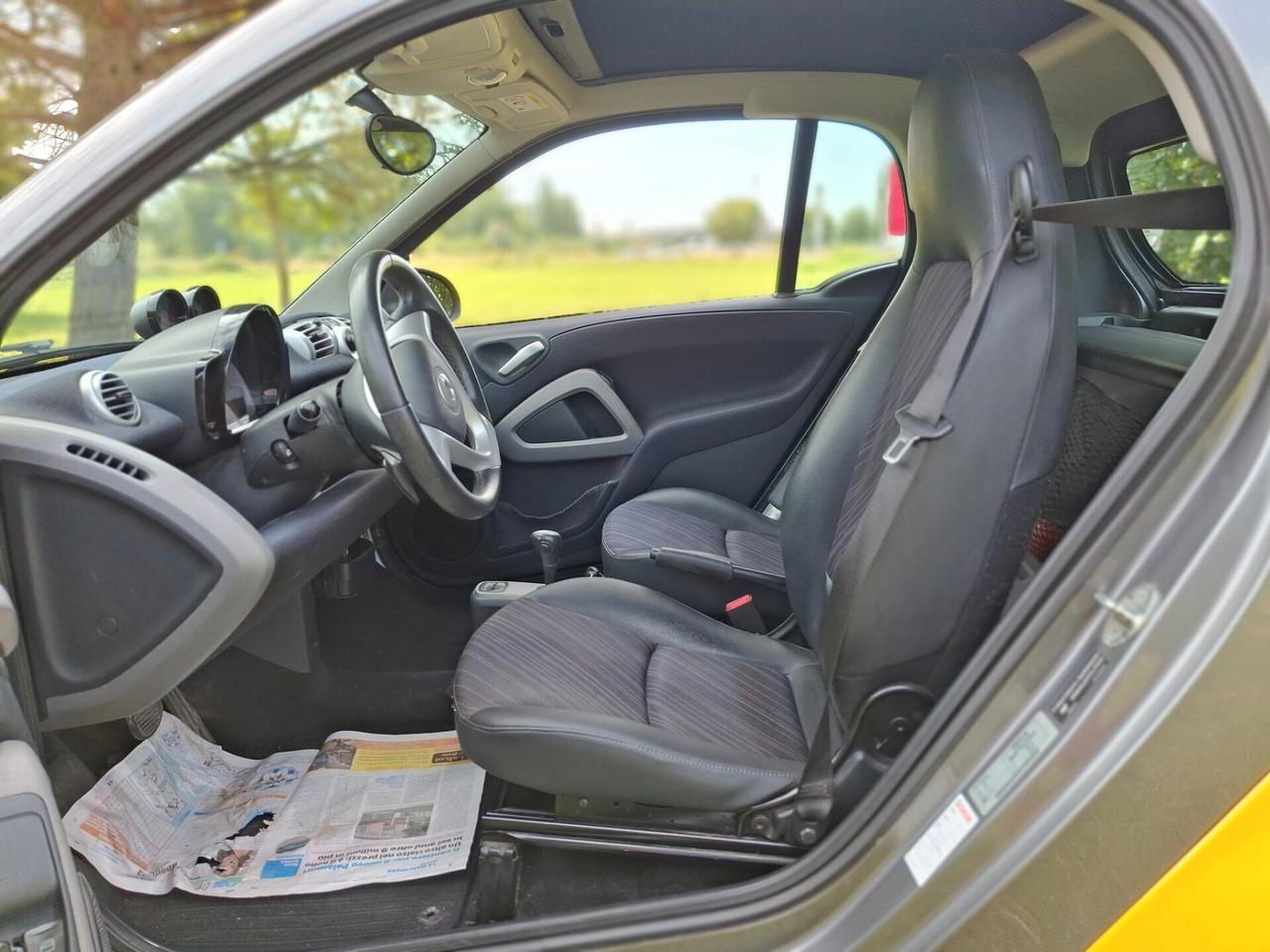 Smart ForTwo 1000 52 kW MHD coupé passion