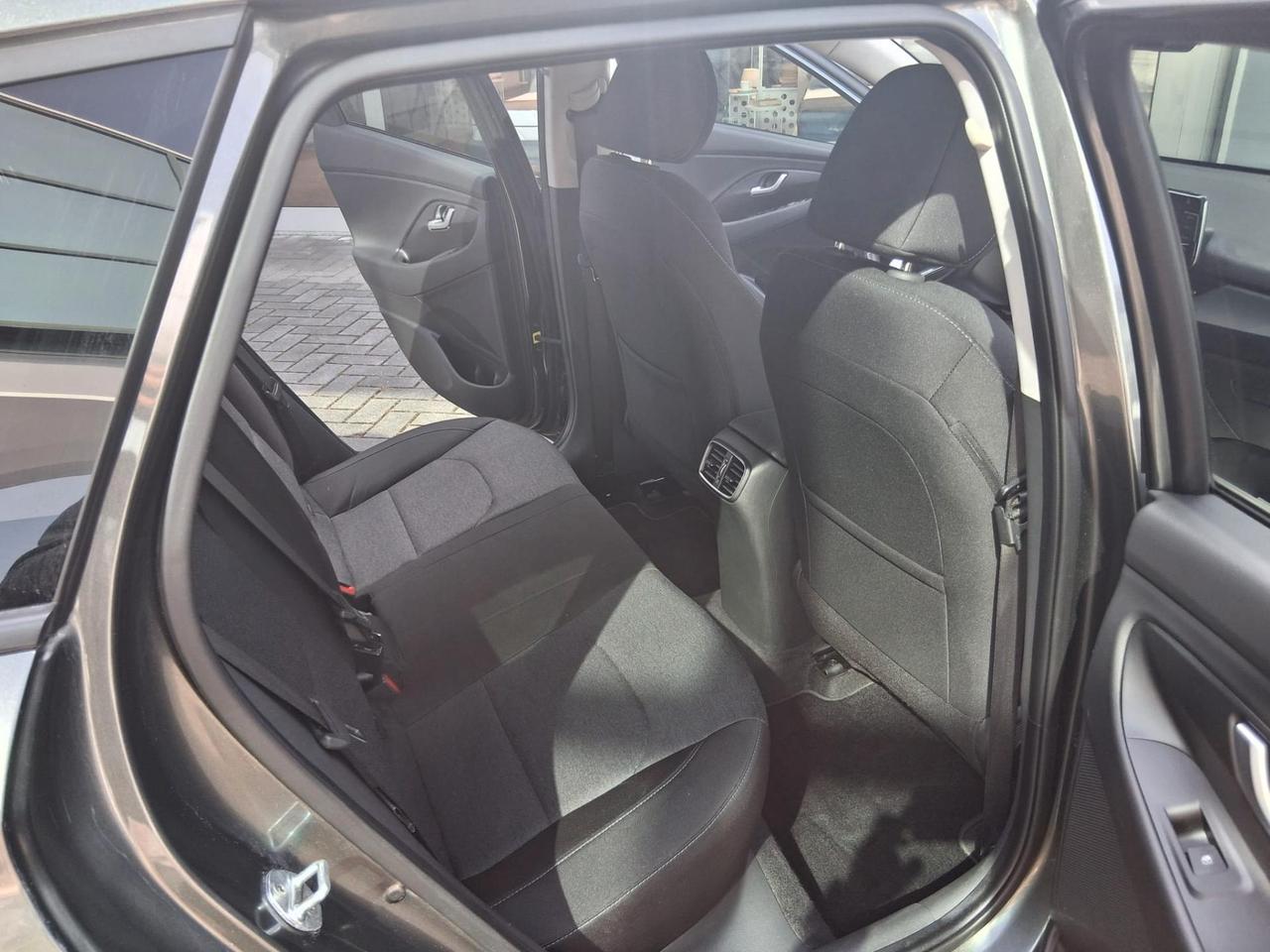 Hyundai i30 Wagon 1.0 t-gdi 48V Car Play / AndroidAuto Fari LED