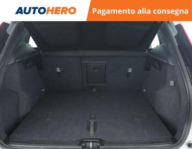 VOLVO XC40 B3 automatico Core