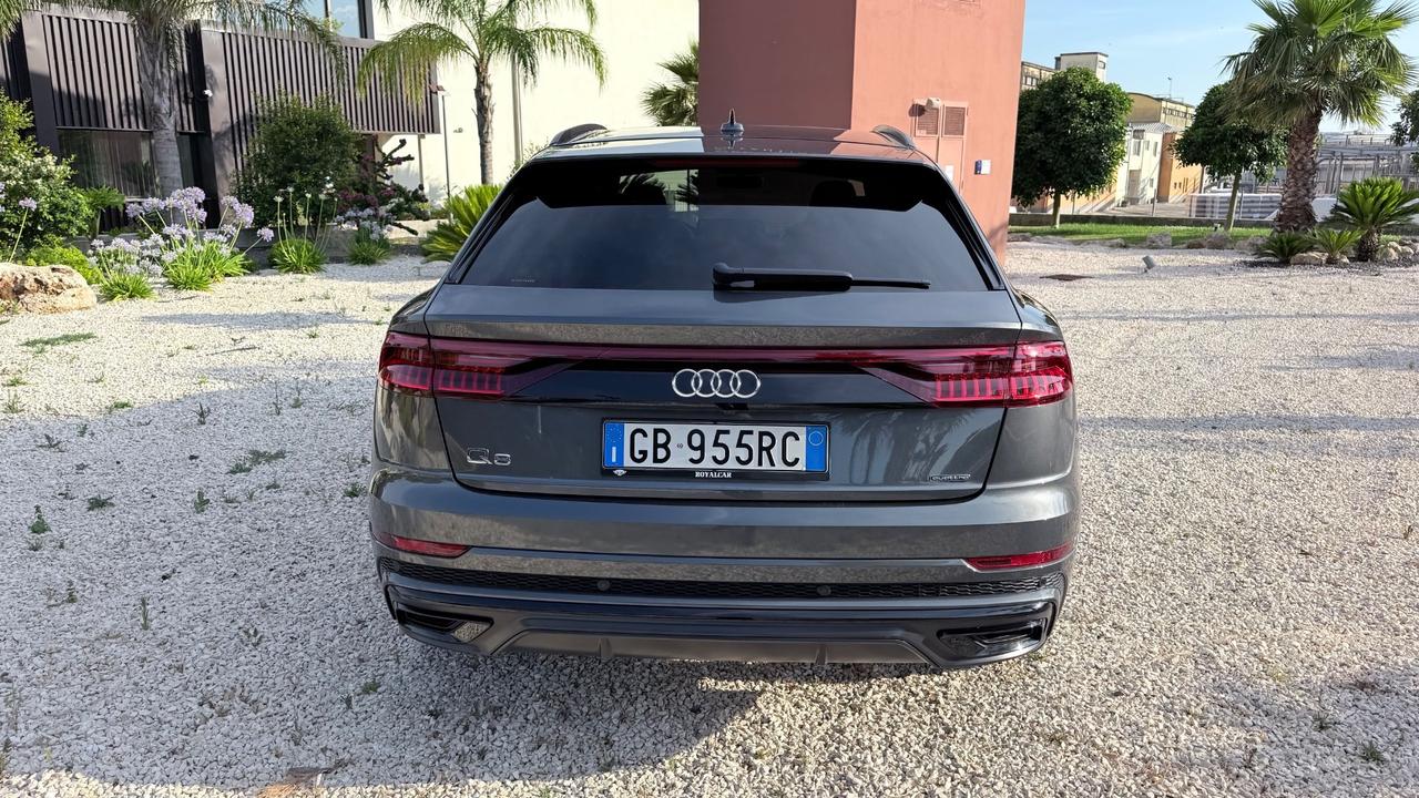Audi Q8 50 TDI 286 CV quattro tiptronic Sport