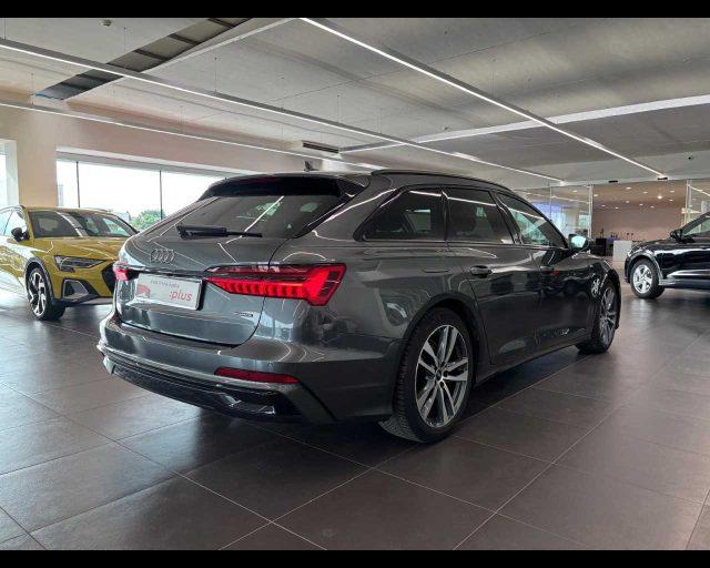 AUDI A6 Avant 40 2.0 TDI quattro ultra S tronic S line ed