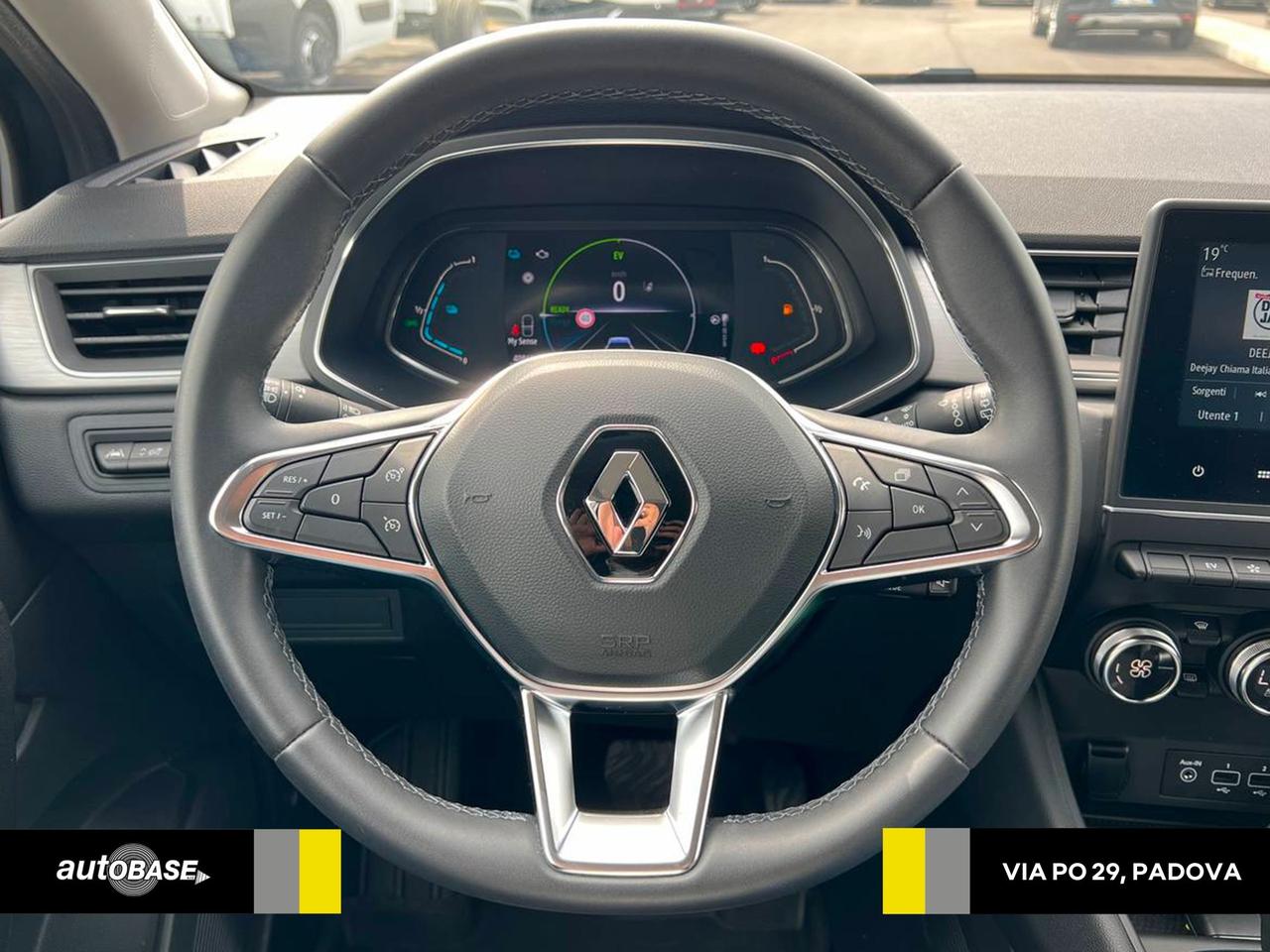 Renault Captur Hybrid E-Tech 145 CV Intens