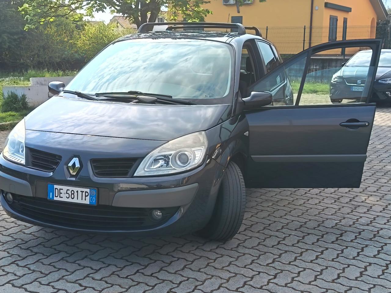Renault Scenic Scénic 1.6 16V Pack