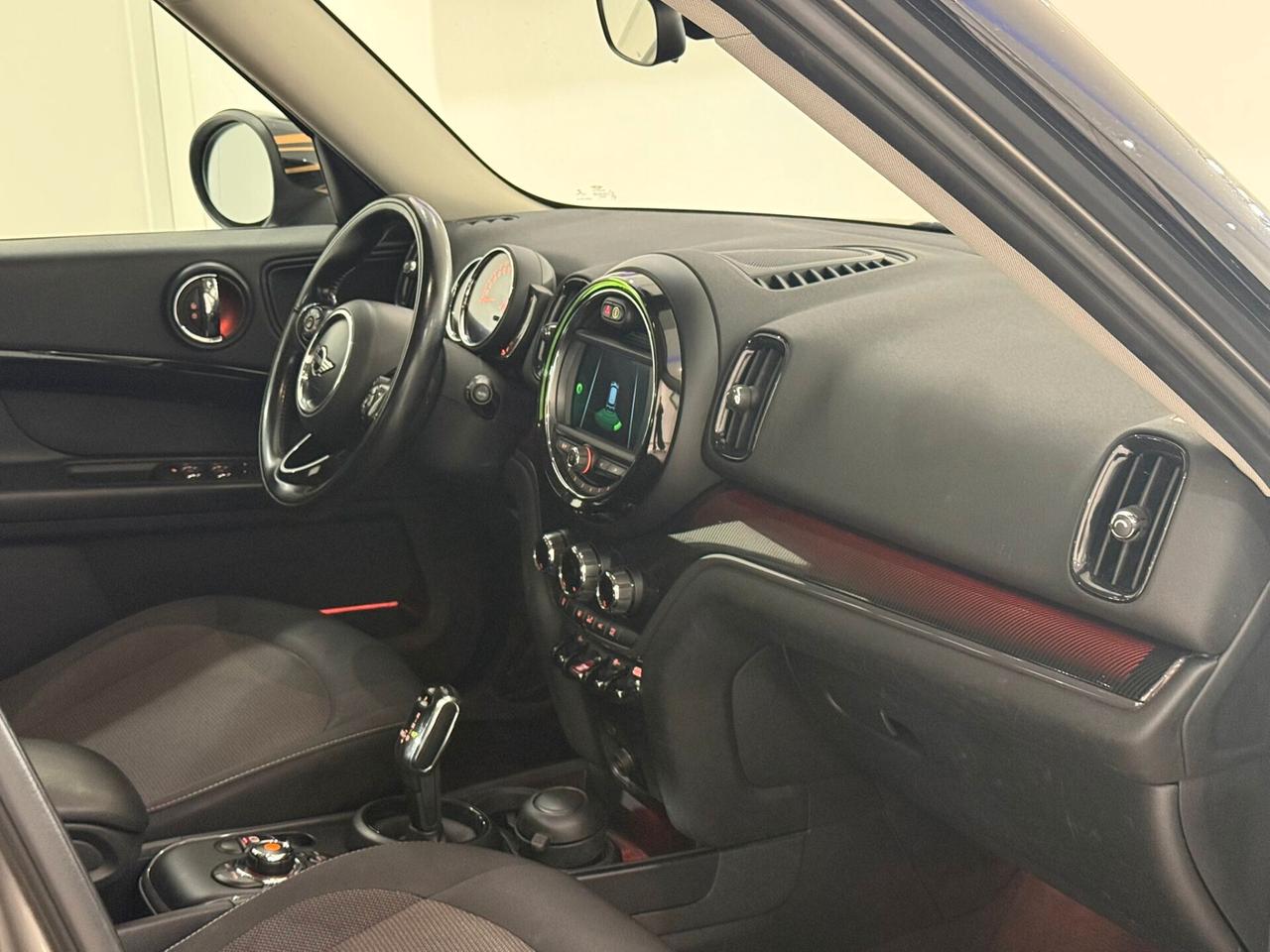 Mini Cooper D Countryman 1.5 HYPE automatica