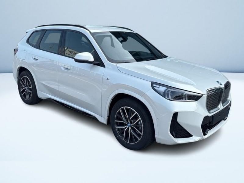 BMW iX1 eDrive20 M Sport