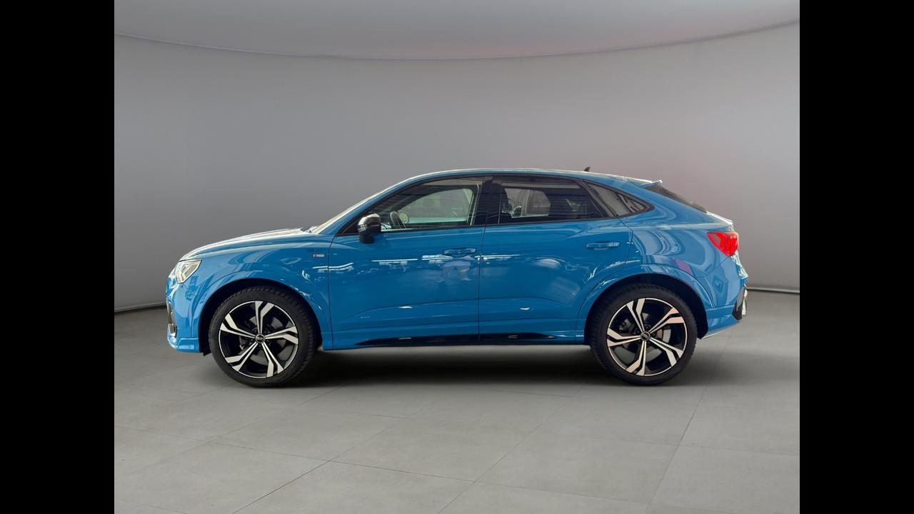 AUDI Q3 I 2019 Sportback - Q3 Sportback 35 1.5 tfsi S line edition s-tronic