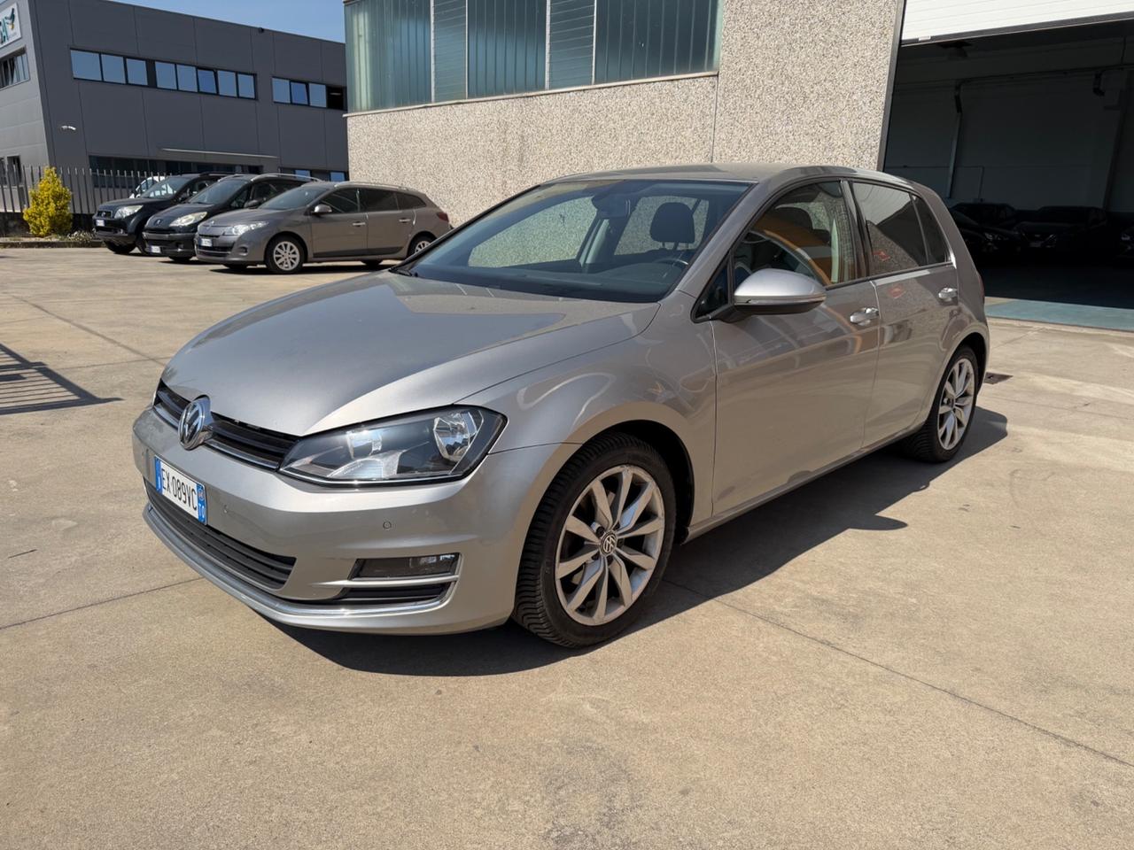 Volkswagen Golf 2.0 TDI DSG 5p. Highline BlueMotion Technology