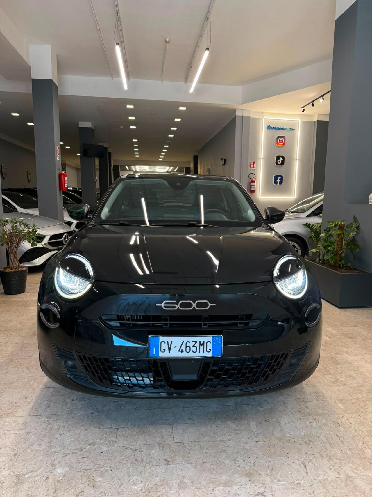 Fiat 600 Hybrid 100 CV DCT MHEV La Prima