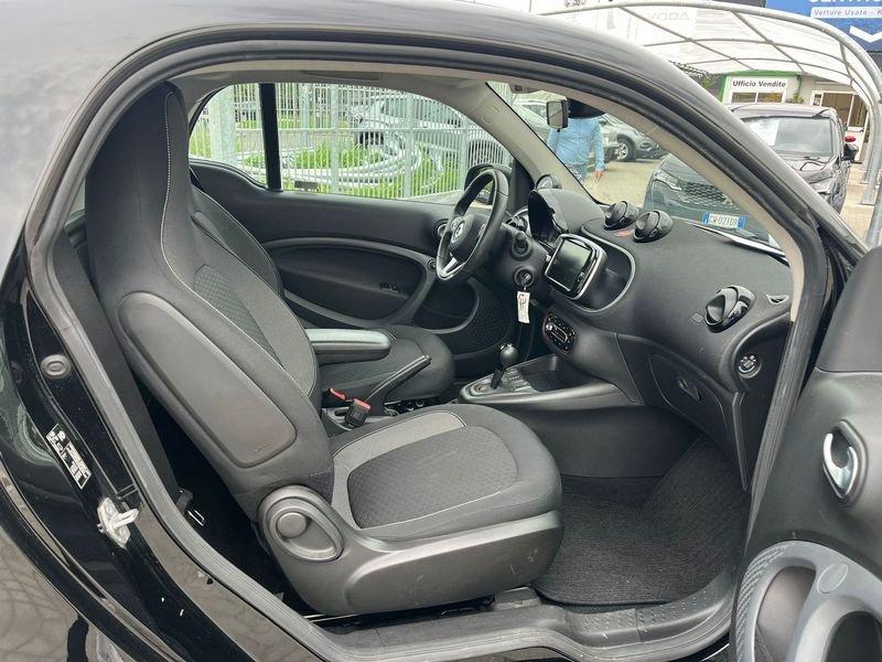 smart fortwo EQ berlin black Passion