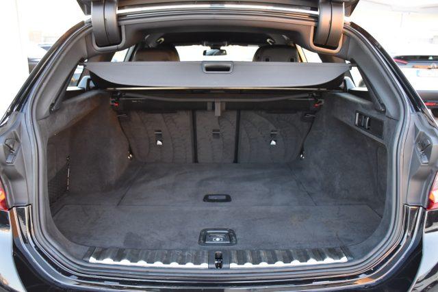 BMW 318 d 48V Touring Msport