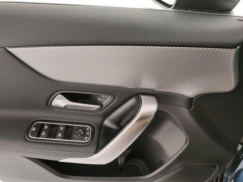 Mercedes-Benz Classe A A 160 Premium Night edition