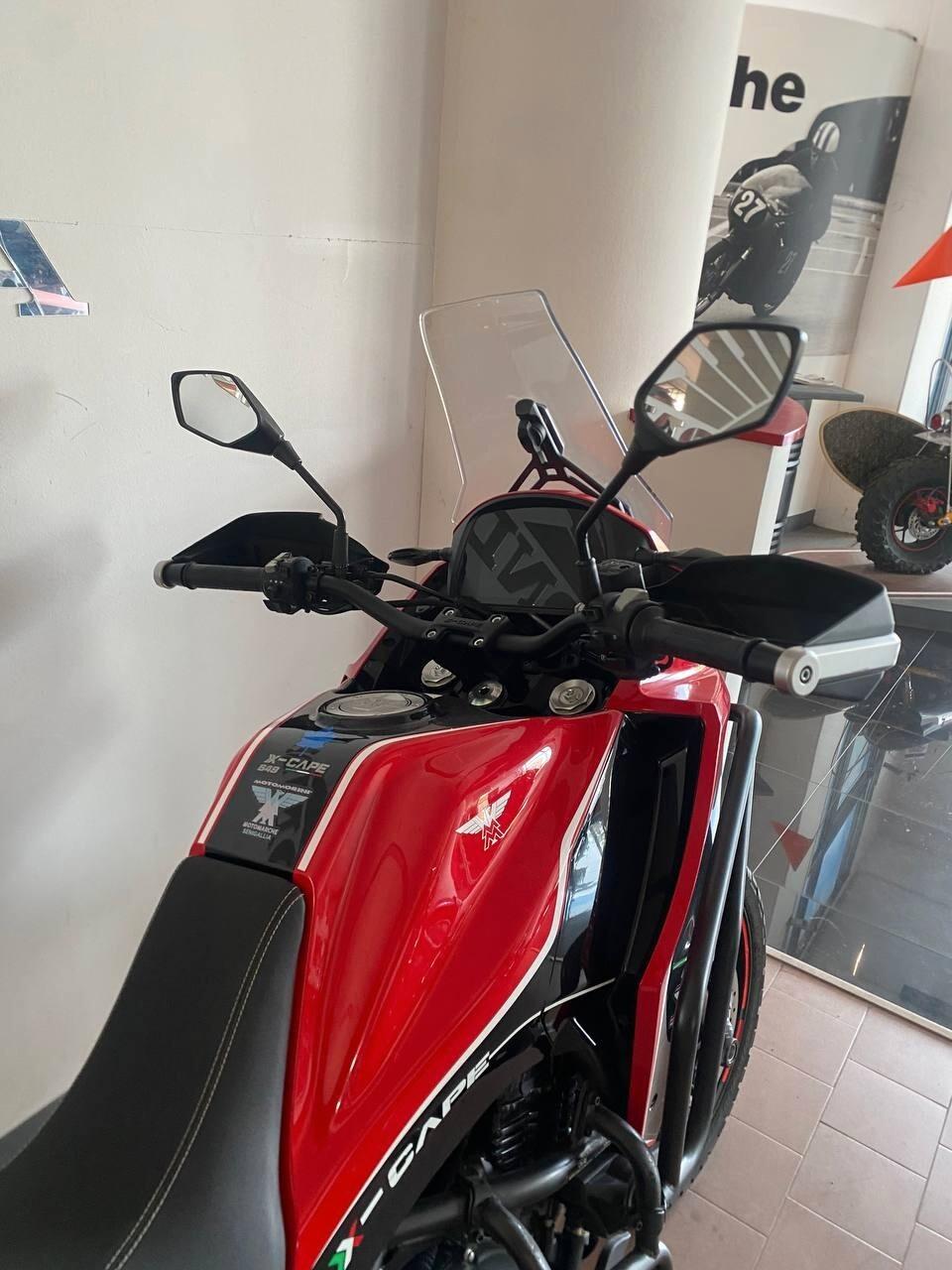 Moto Morini X-Cape 650