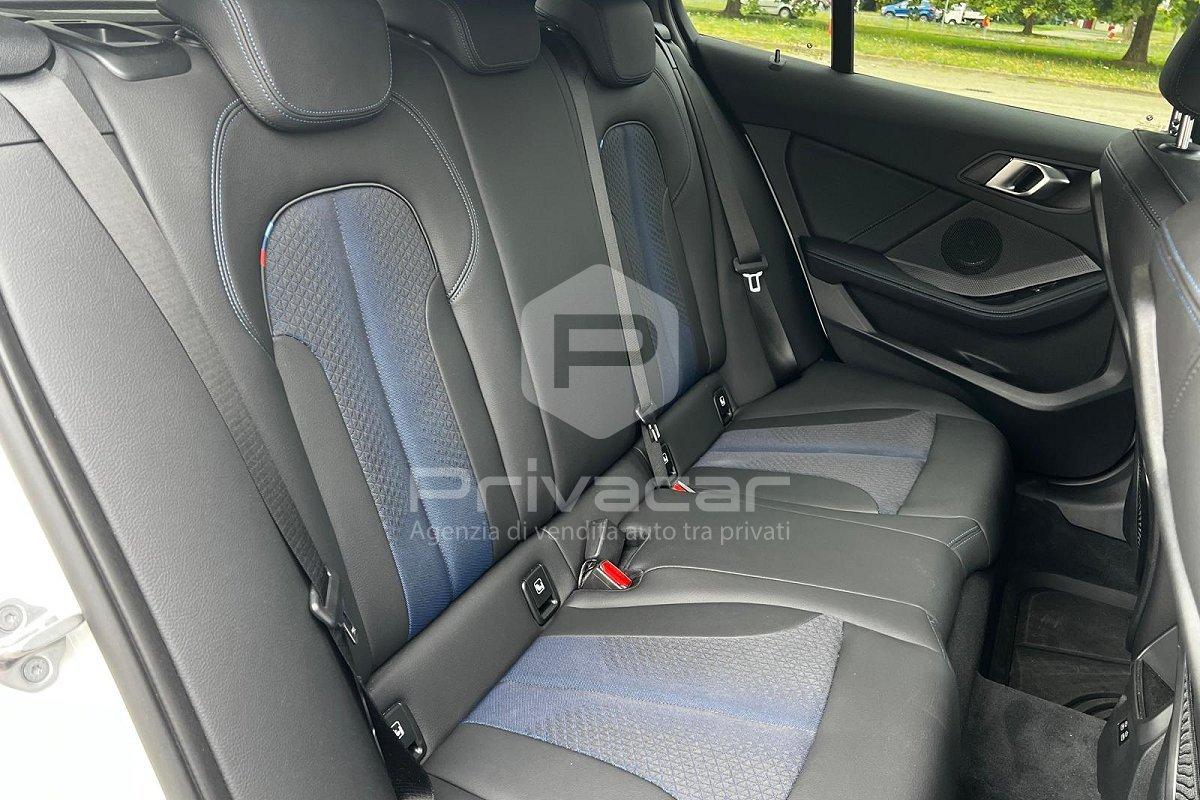 BMW 116d 5p. Msport