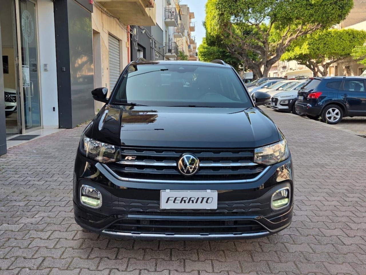Volkswagen T-Cross 1.0 110 CV DSG R-LINE 15.000 KM