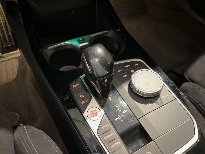 BMW Serie 1 F40 116d Msport auto