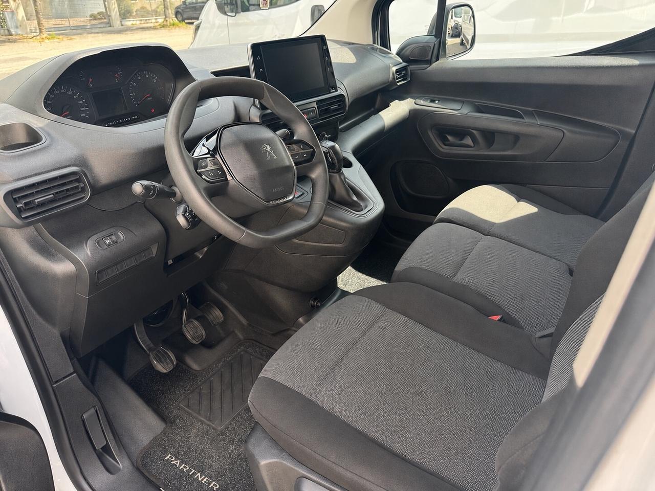 Peugeot Partner 1.5 BLUE-HDI 102CV NUOVO MODELLO 3 POSTI