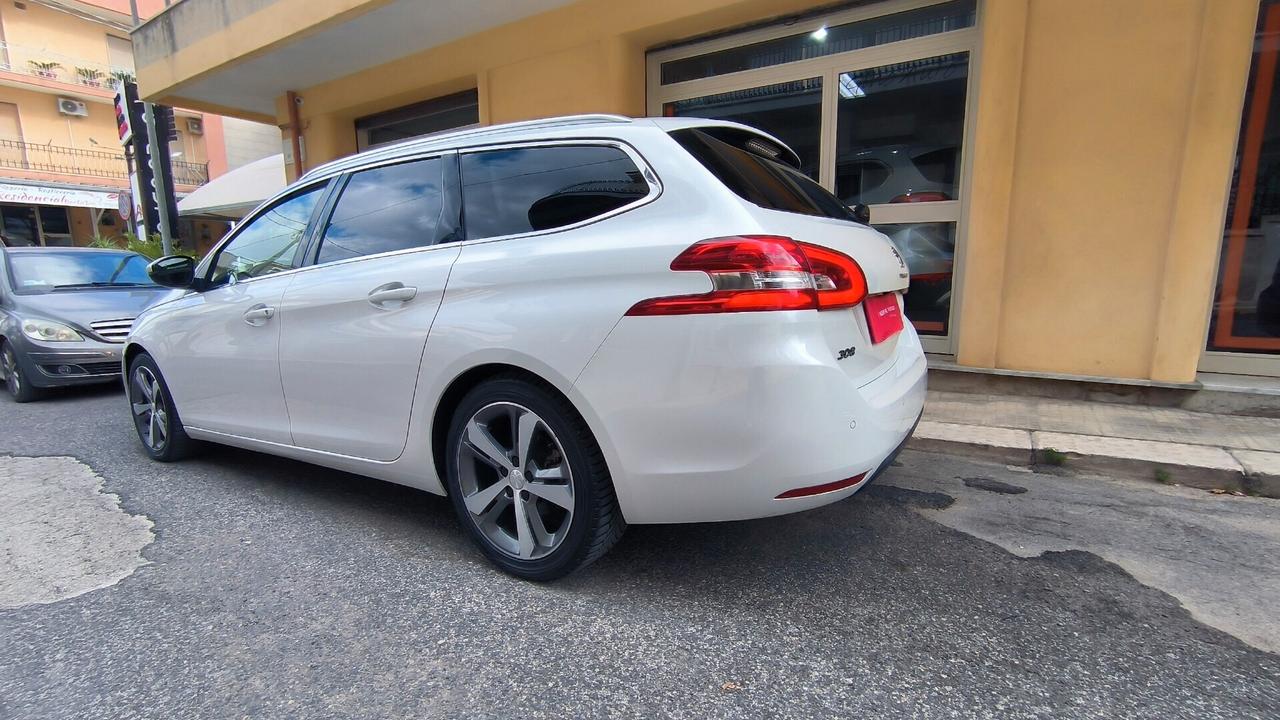 Peugeot 308 BlueHDi 130 S&S SW Allure