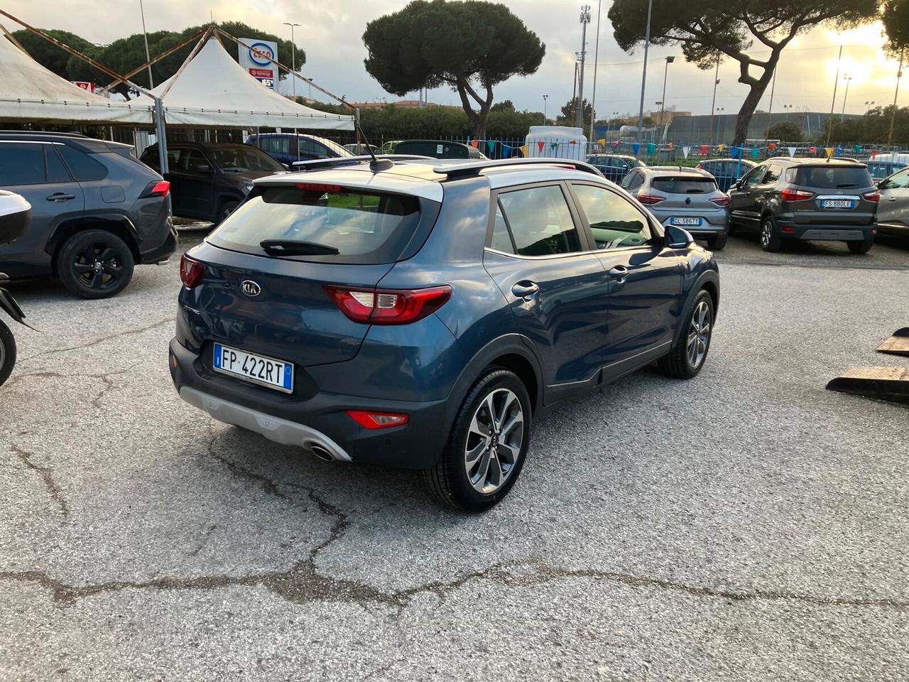 KIA STONIC 1.4 MPI 100cv Style