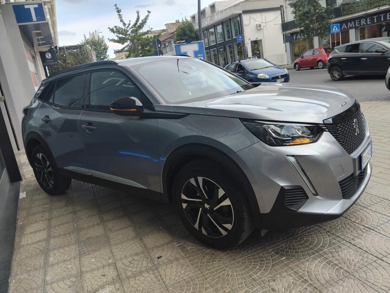 Peugeot 2008 BlueHDi 110 S&S Allure Pack